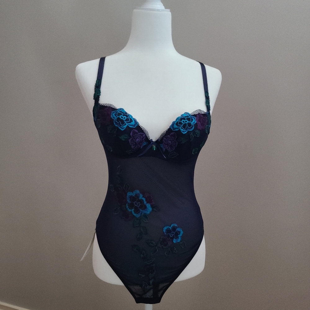 Lise Charmel stunning bodysuit in 34C